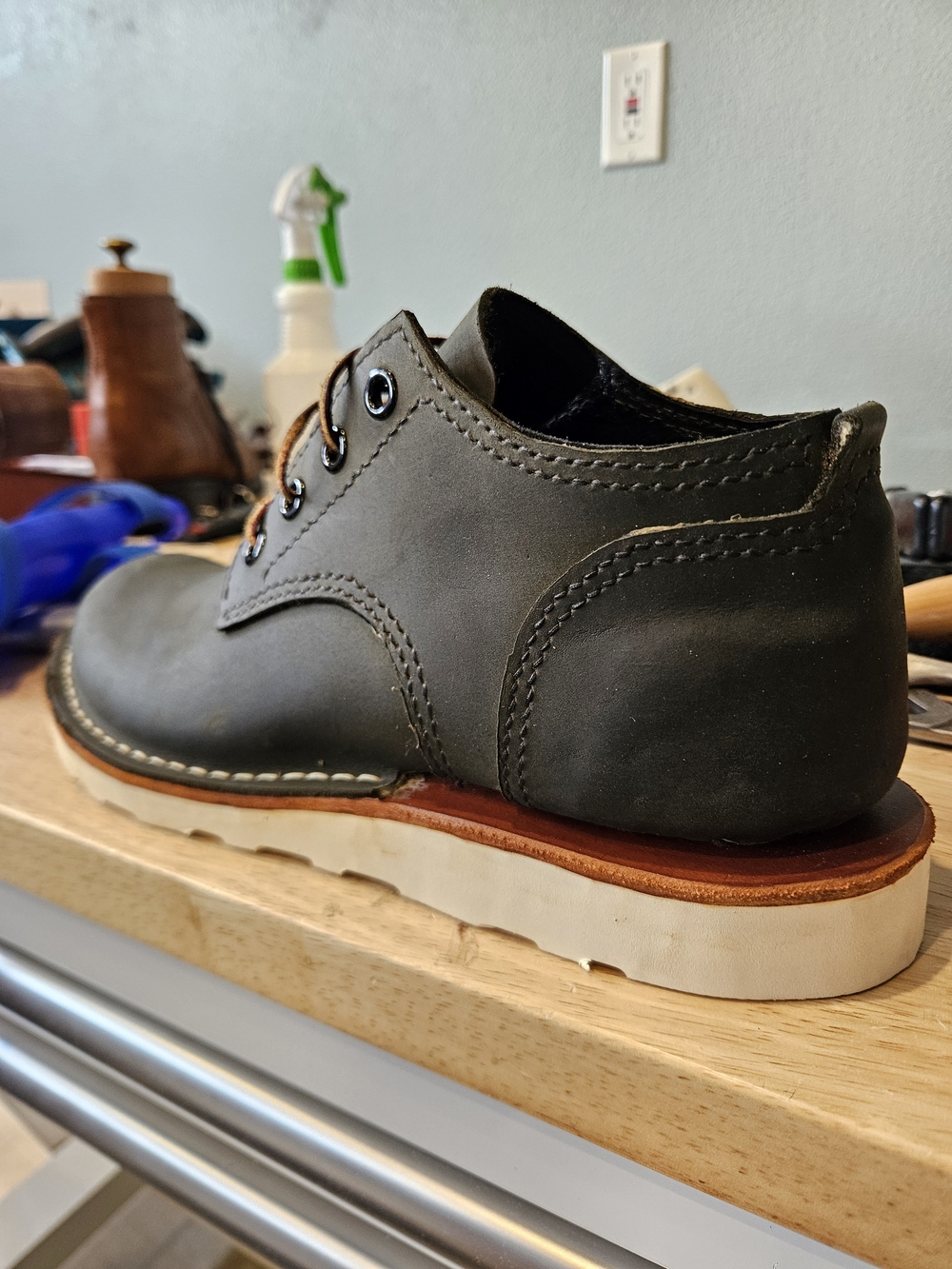 Hand Made Oxford, Size 9 - Picture 4 of 6